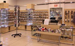 Мебель для магазинов косметики