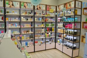 Изображение мебели для магазинов косметики 3