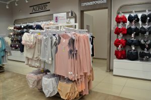 MILAVITSA торговая мебель фото 13