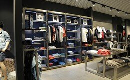 Мебель для магазинов модной одежды