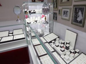 картинка мебели Обручальные кольца 